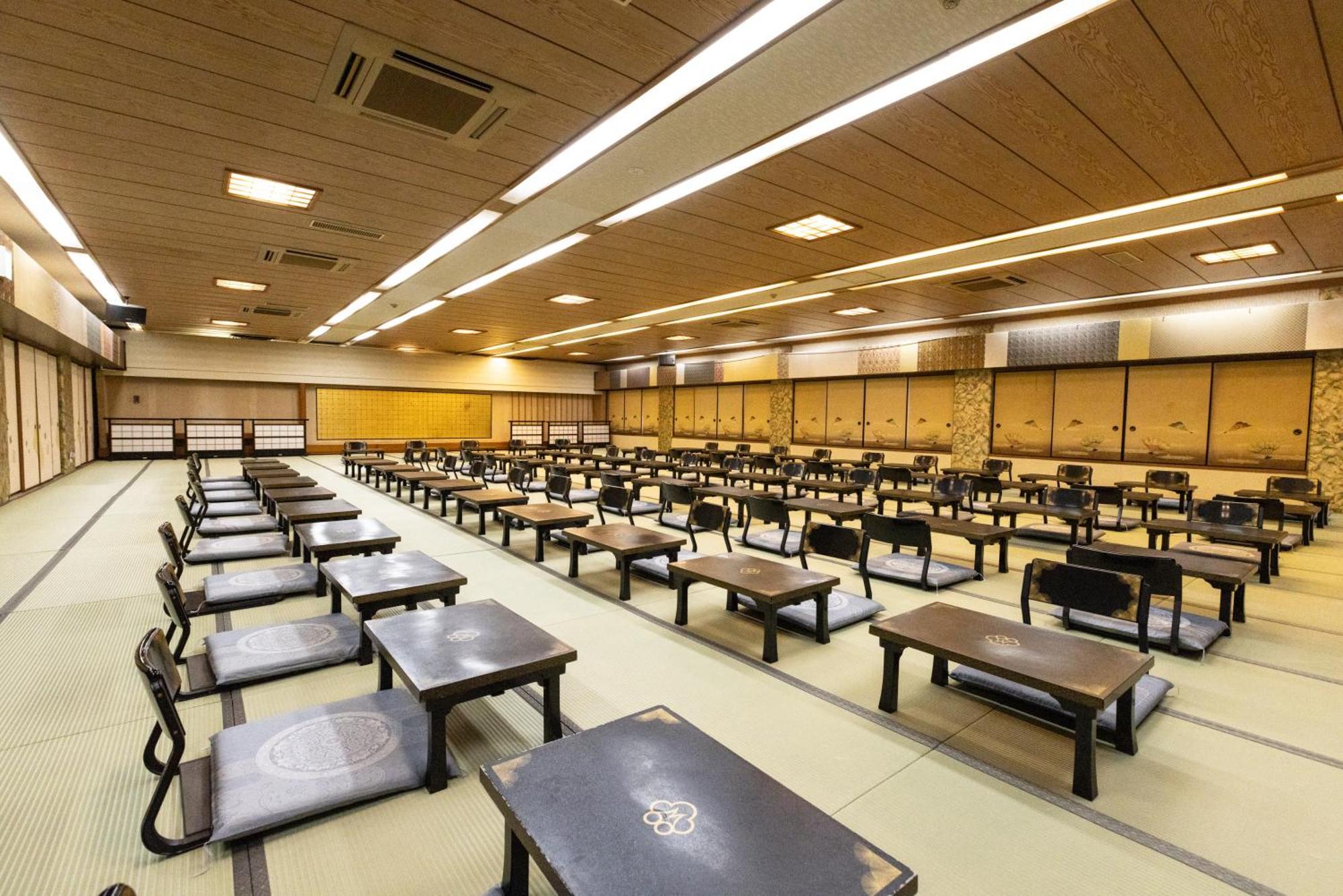 Shirahama Onsen Kisyu Hanto Екстер'єр фото